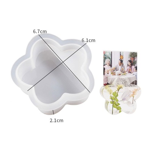 Epoksi Papatya Kartvizit ve Not Tutucu Kalıbı Silikon 6.7x6.1x2.1cm Epoksi Papatya Kartvizit ve Not Tutucu Kalıbı Silikon 6.7x6.1x2.1cm
